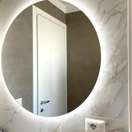 Appartement Spazioso Bilocale Metro M4 Skynest Milaan