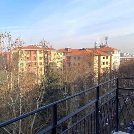 Appartement Spazioso Bilocale Metro M4 Skynest *