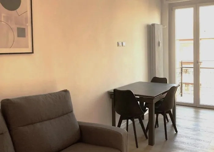 Spazioso Bilocale Metro M4 Skynest Appartement *